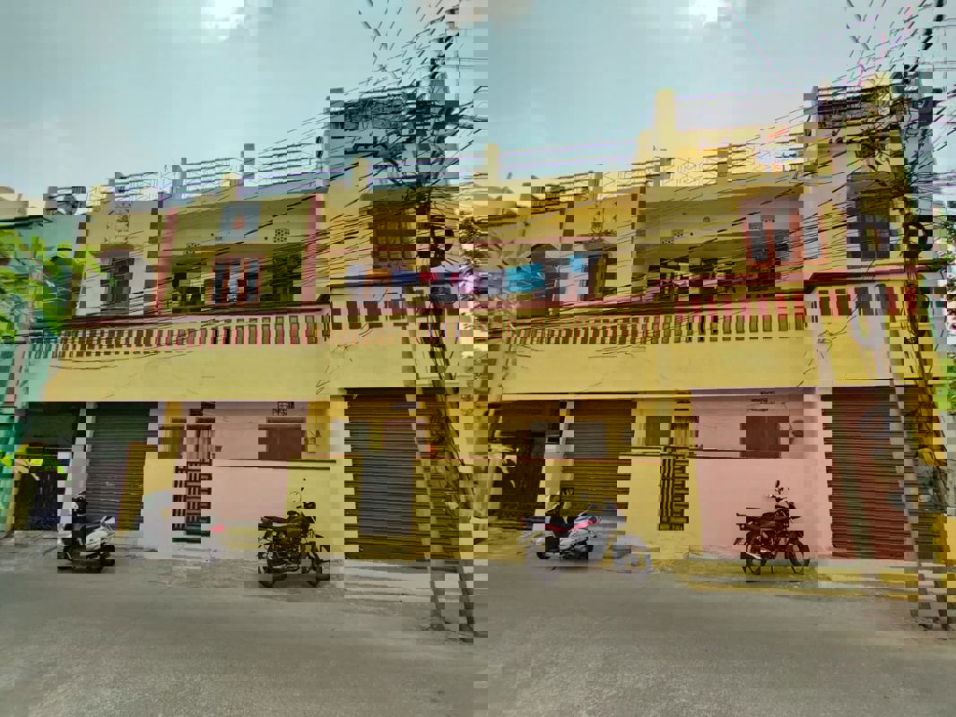 6+ BHK Independent House For Sale in Anandbagh