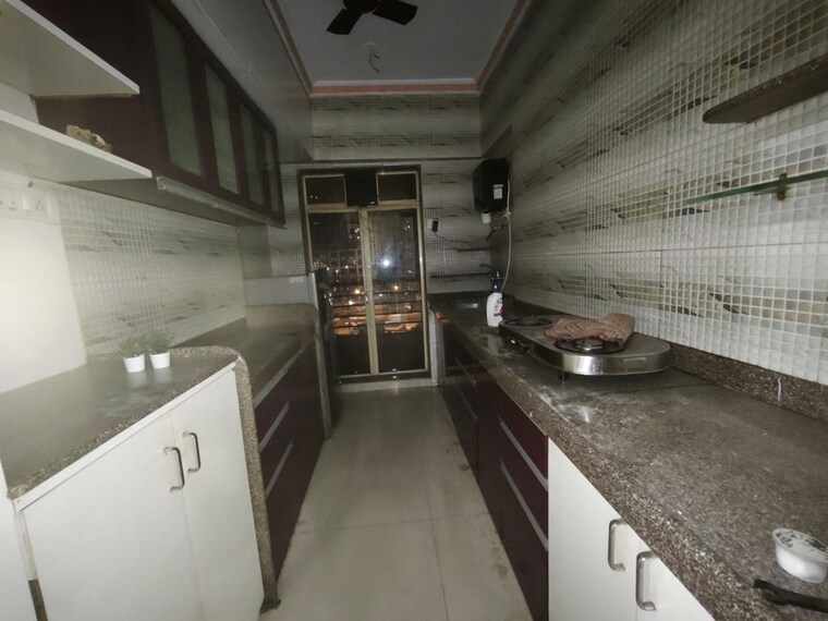 Kitchen, yashomati-society 2 Bedroom 750 Sq.Ft. Apartment In Chembur Mumbai 9743571