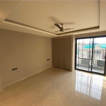 Room in 3 BHK Builder Floor at Greater Kailash I – for Sale