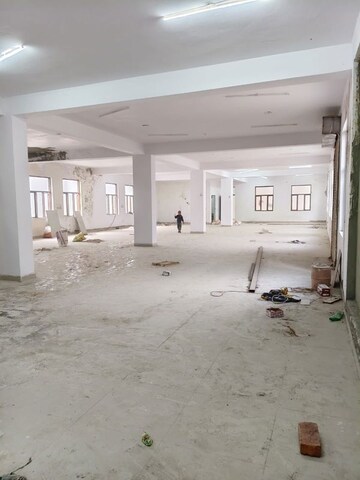 Parking in  Warehouse at Sector 63 – for Rent