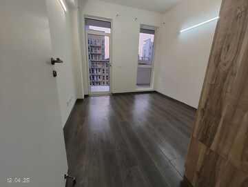 Room in 2 BHK Apartment at Ireo The Corridors, Sector 67a – for Rent