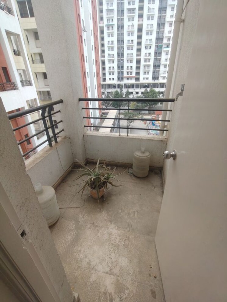 Balcony, platinum-park-apartment 1 Bedroom 655 Sq.Ft. Apartment In Undri Pune 9743705