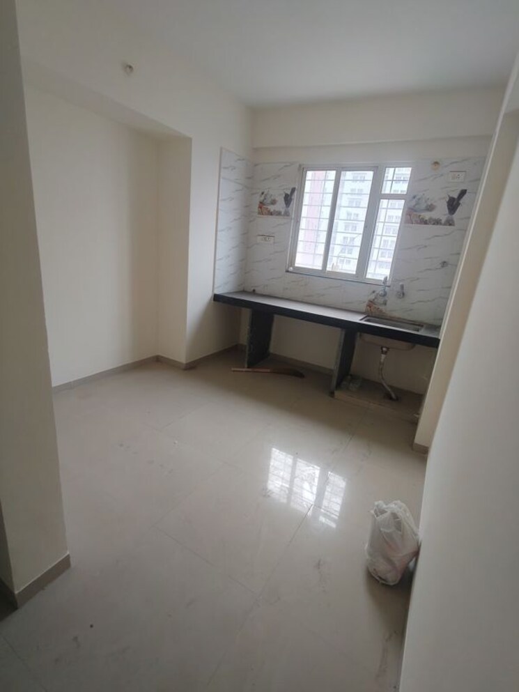 Room, platinum-park-apartment 1 Bedroom 655 Sq.Ft. Apartment In Undri Pune 9743705