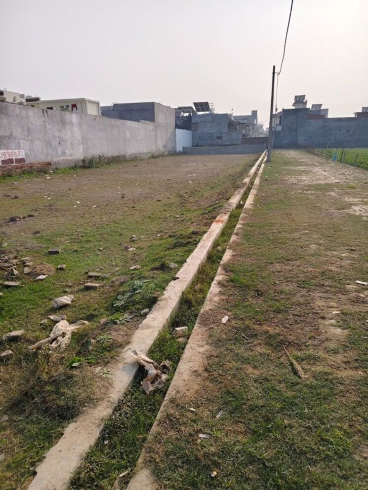 undefined, jankipuram  1000 Sq.Ft. Plot In Jankipuram Lucknow 9743713