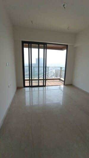 Room in 1 BHK Apartment at Lodha New Cuffe Parade, Wadala – for Rent