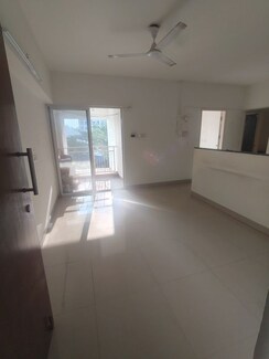 2 BHK + Pooja Room Apartment For Rent in Godrej Horizon