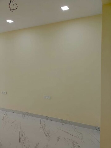 Room in  Office Space at Wadhwa The Gateway, Mulund West – for Rent