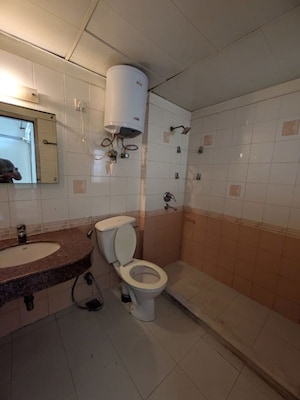 Kitchen in 3 BHK Apartment at JMD Gardens, Sector 33 – for Sale