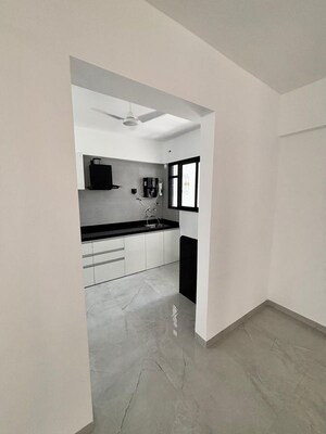 Room in 2 BHK Apartment at Unique Legacy Imperia, Keshav Nagar – for Rent