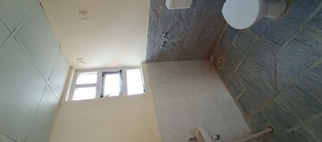 Furnished Amenities in 3 BHK Apartment at Auric City Homes, Sector 82 – for Rent