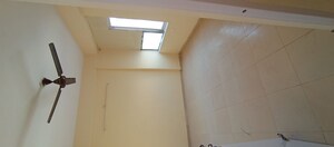 Room in 3 BHK Apartment at Auric City Homes, Sector 82 – for Rent