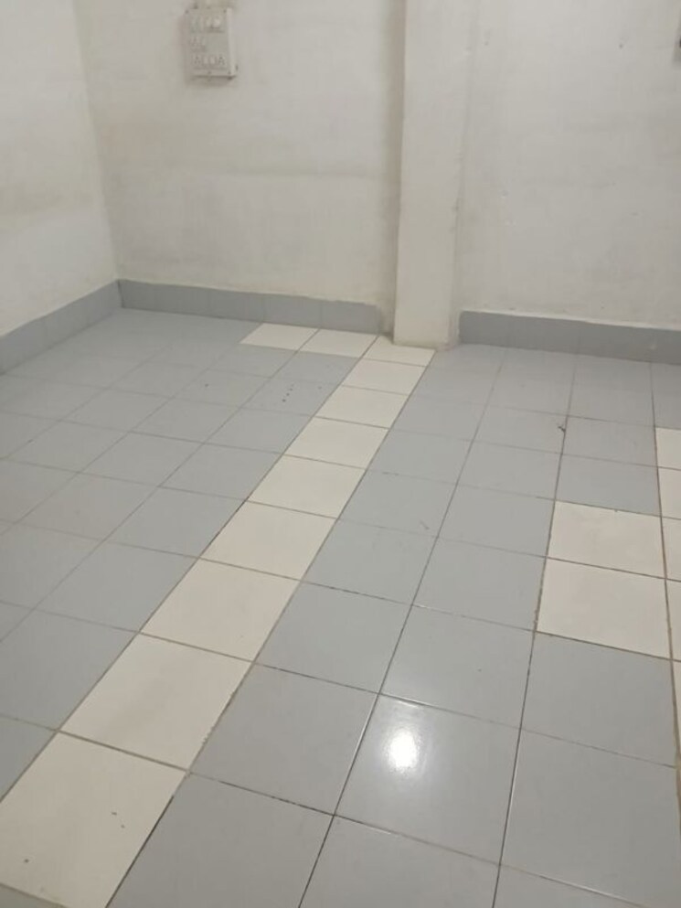 Room, eff-jumbo-darshan-chs 2 Bedroom 750 Sq.Ft. Apartment In Andheri East Mumbai 9743787