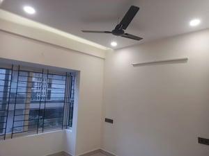Room in 2 BHK Apartment at Hbr Layout – for Rent