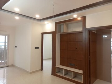 Room in 2 BHK Apartment at Hbr Layout – for Rent