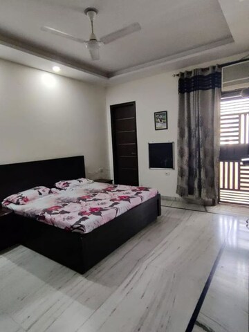 Bedroom in 3.5 BHK Apartment at DLF Westend Heights, Sector 53 – for Rent