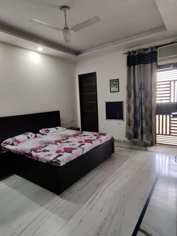 Bedroom, dlf-westend-heights 3.5 Bedroom 2400 Sq.Ft. Apartment In Sector 53 Gurgaon 9743822