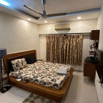 Bedroom in 1 BHK Apartment at Abhishek Premises, Veera Desai Industrial Estate – for Rent