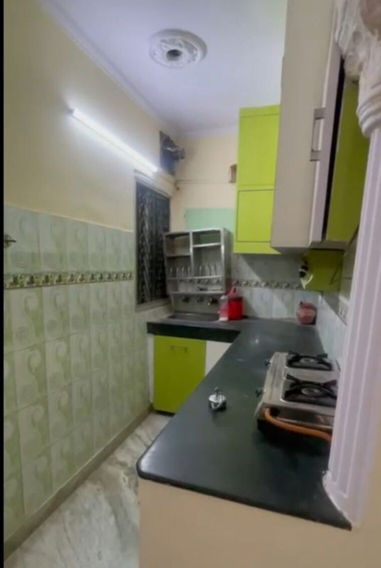 Kitchen, mansarover garden 1 Bedroom 470 Sq.Ft. Builder Floor In Mansarover Garden Delhi 9307905