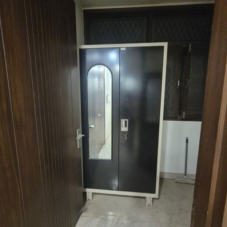 Room, govindpuri 2 Bedroom 810 Sq.Ft. Builder Floor In Govindpuri Delhi 9506713