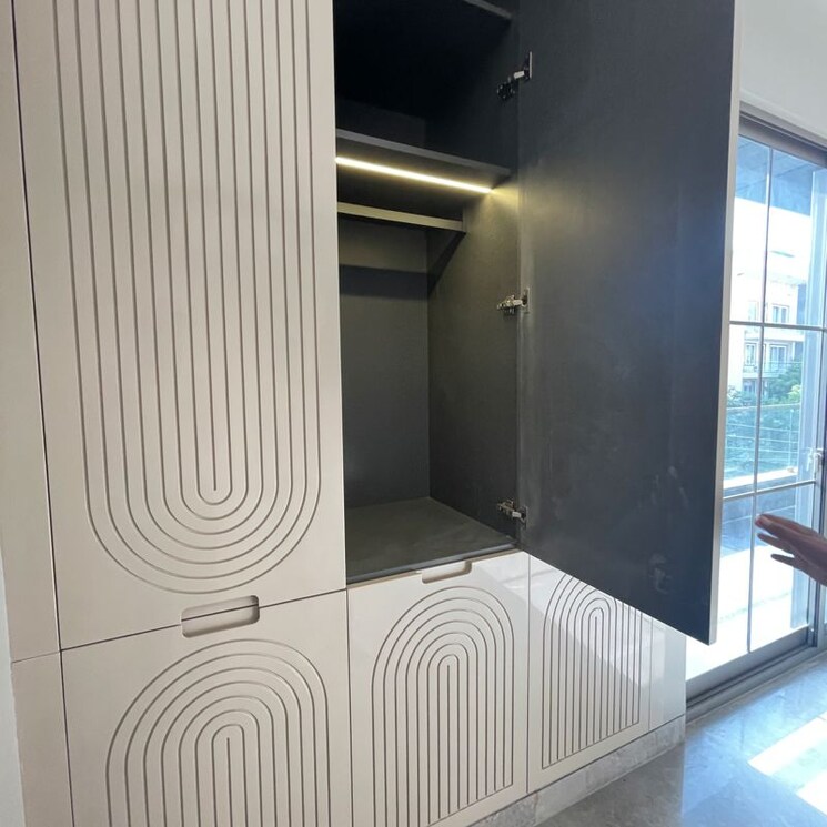 Bathroom, greater kailash ii 4 Bedroom 2000 Sq.Ft. Builder Floor In Greater Kailash ii Delhi 9296881