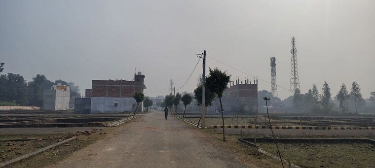undefined, mohanlalganj  2000 Sq.Ft. Plot In Mohanlalganj Lucknow 9743883