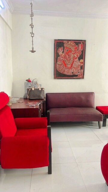 Furnished Amenities in 2 BHK Apartment at Lunkad Goldcoast, Viman Nagar – for Rent