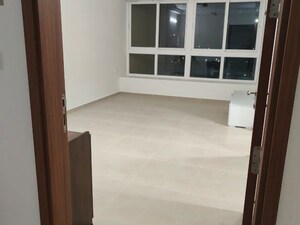 Room in 1 BHK Apartment at Bhartiya City Nikoo Homes 4, Thanisandra Main Road – for Rent