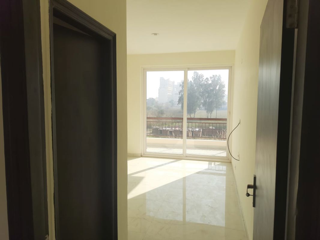 3 BHK + Pooja Room 1800 Sq.Ft. Apartment in Sushma Valencia