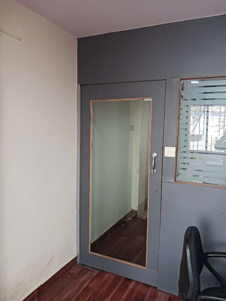 undefined, dreams-mall Commercial Office Space 250 Sq.Ft. In Bhandup East Mumbai 9743912