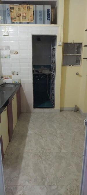 Room in 1 BHK Apartment at Kalina Vihar Darshan CHS, Kalina – for Rent