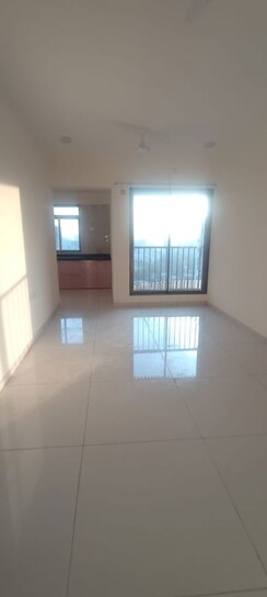 2 BHK Apartment For Rent in Chandak 34 Park Estate
