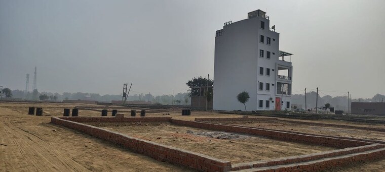 undefined, mohanlalganj  2200 Sq.Ft. Plot In Mohanlalganj Lucknow 9743956