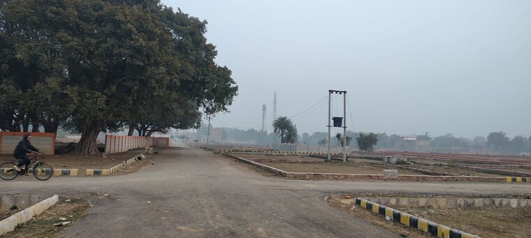 undefined, mohanlalganj  2400 Sq.Ft. Plot In Mohanlalganj Lucknow 9743988