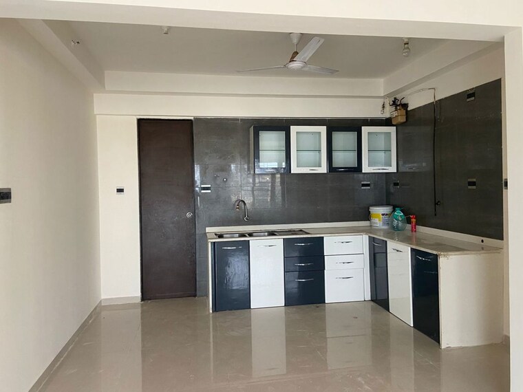 Kitchen, pharande-puneville 3 Bedroom 1900 Sq.Ft. Apartment In Punawale Pune 9743934