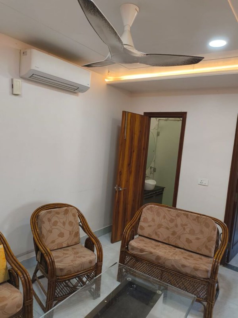 Living Room, highland-park-chandigarh 2 Bedroom 1800 Sq.Ft. Apartment In Bhabat Zirakpur 9743960