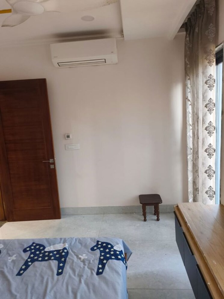 Bedroom, highland-park-chandigarh 2 Bedroom 1800 Sq.Ft. Apartment In Bhabat Zirakpur 9743960