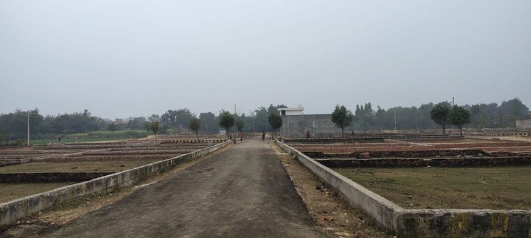 undefined, mohanlalganj  2500 Sq.Ft. Plot In Mohanlalganj Lucknow 9744001