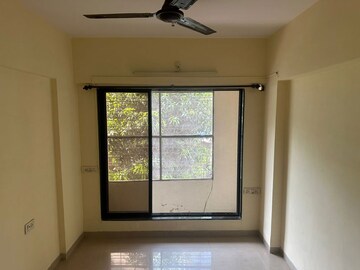 Room in 2 BHK Apartment at Suraksha Apartment, Andheri West – for Rent