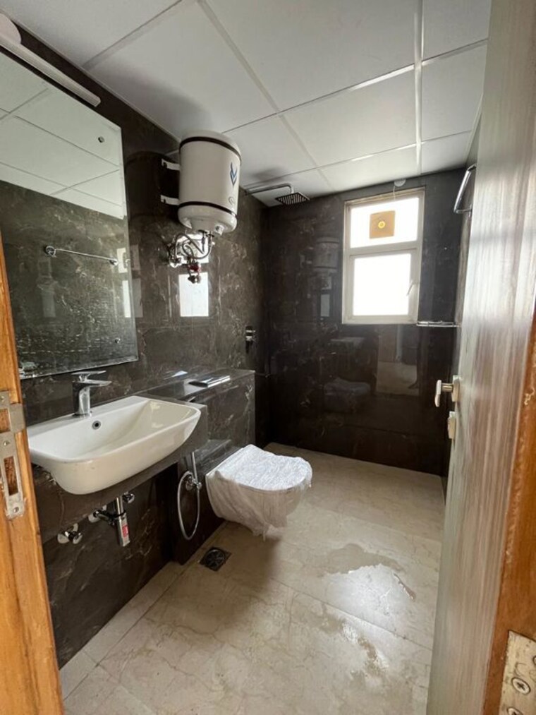 Kitchen, m3m-marina 3 Bedroom 1746 Sq.Ft. Apartment In Sector 68 Gurgaon 9744009