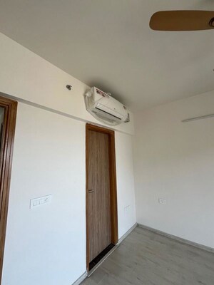 Building Lobby in 3 BHK Apartment at M3M Marina, Sector 68 – for Rent