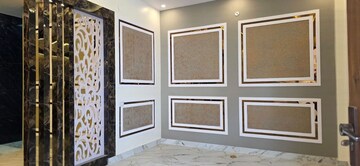 Room in 2 BHK Independent House at Gomti Nagar – for Rent