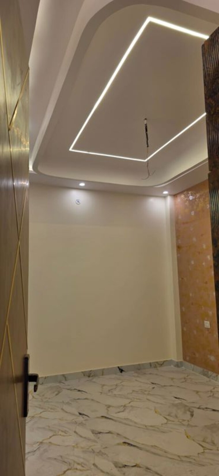 Room, gomti nagar 2 Bedroom 1200 Sq.Ft. Independent House In Gomti Nagar Lucknow 9743998