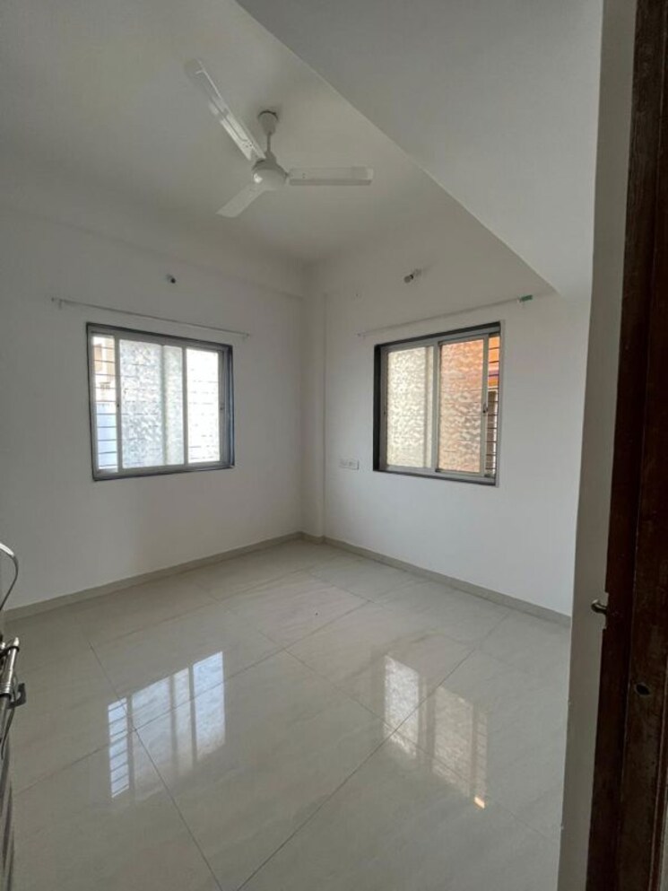 Room, wadgaon sheri 1 Bedroom 610 Sq.Ft. Apartment In Wadgaon Sheri Pune 9744025