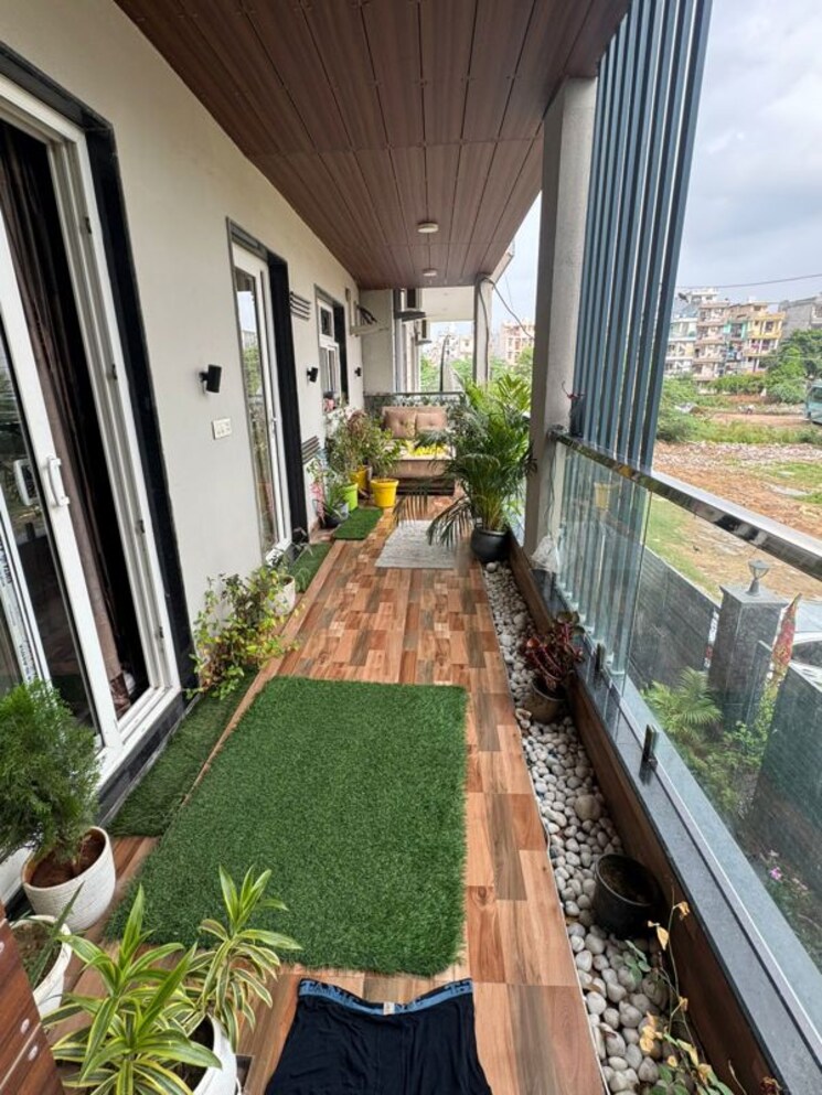 Balcony, ansal-api-esencia 3 Bedroom 2200 Sq.Ft. Builder Floor In Sector 67 Gurgaon 9744061