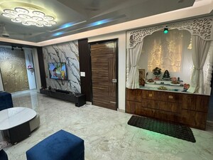 Parking in 3 BHK Builder Floor at Ansal API Esencia, Sector 67 – for Sale