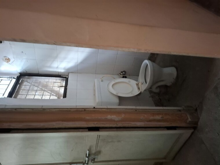 Bathroom, sunshine-apartment 1 RK 500 Sq.Ft. Apartment In Sector 99 Noida 9744070