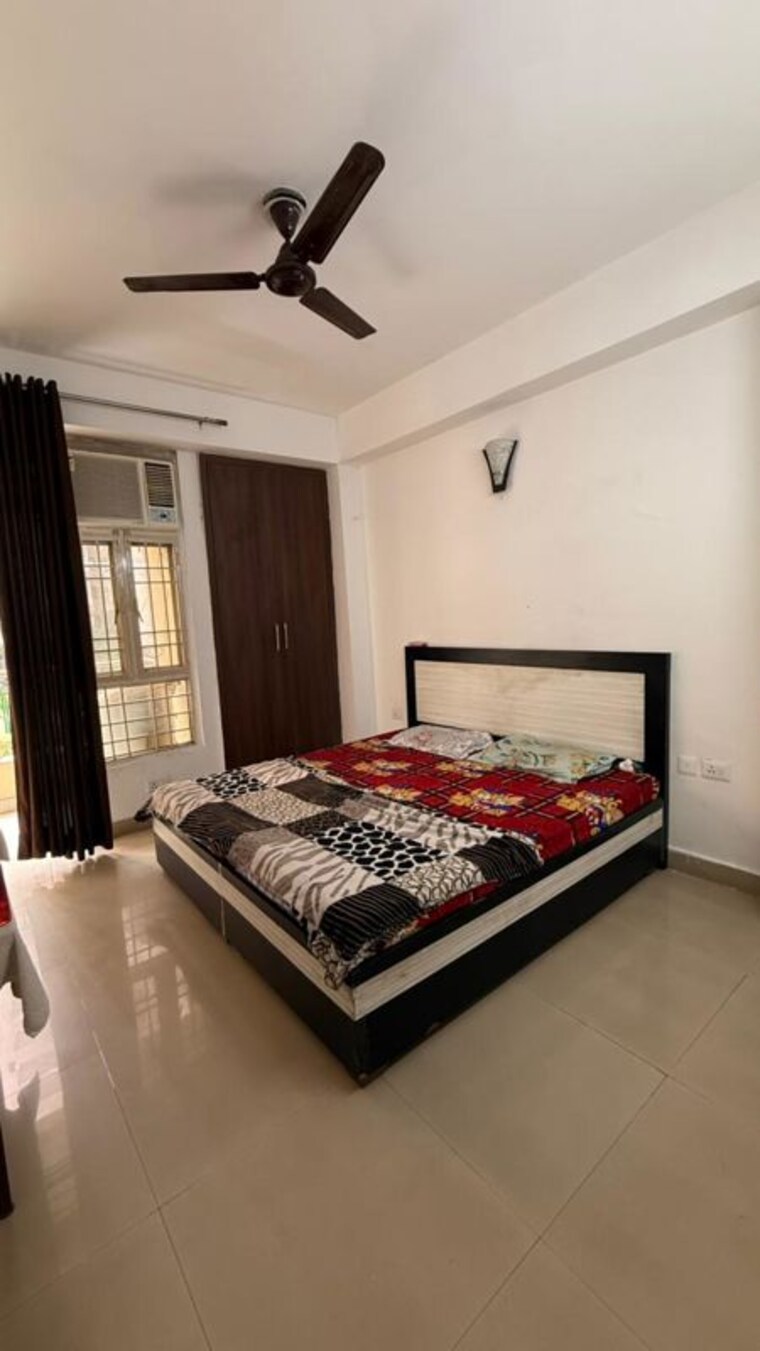 Bedroom, amrapali-zodiac 3 Bedroom 1325 Sq.Ft. Apartment In Sector 120 Noida 9744074