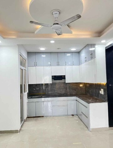 Kitchen in 3 BHK Apartment at Panchsheel Greens, Sector 16 Greater Noida – for Rent
