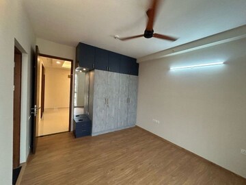 Room in 3 BHK Apartment at Brigade Cornerstone Utopia Halcyon, Varthur – for Rent