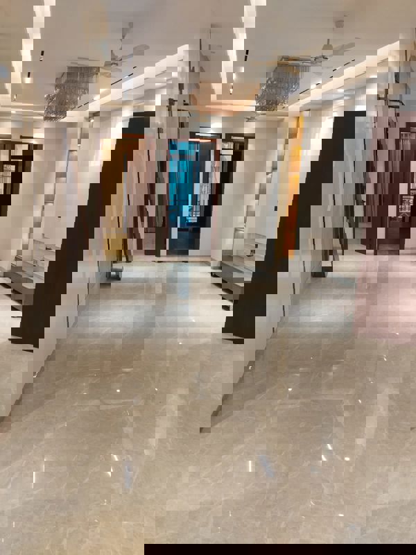 4 BHK 350 Sq.Ft. Builder Floor in Unitech Deerwood Chase